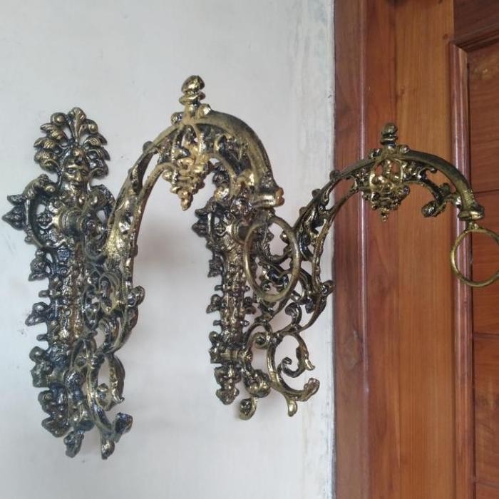 Ready Stock Gantungan Dinding Sangkar Burung / Cantolan Sangkar Burung