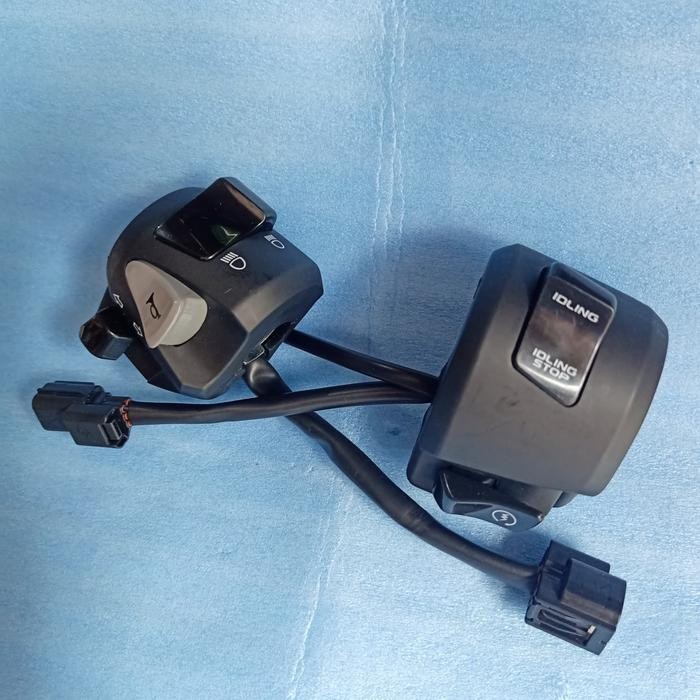 Saklar Holder Kanan Kiri Vario 125/150 Iss Idling Stop Original