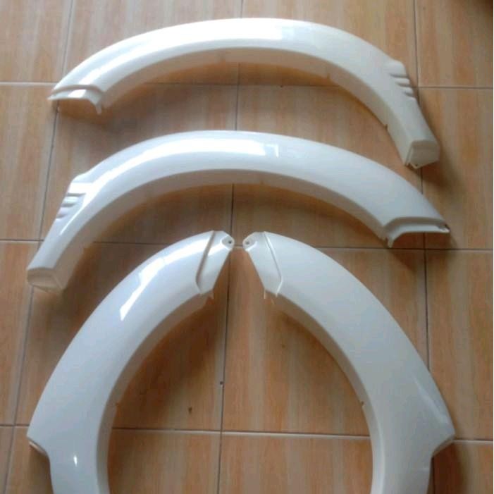 Over Fender Kijang Krista Thn 2000