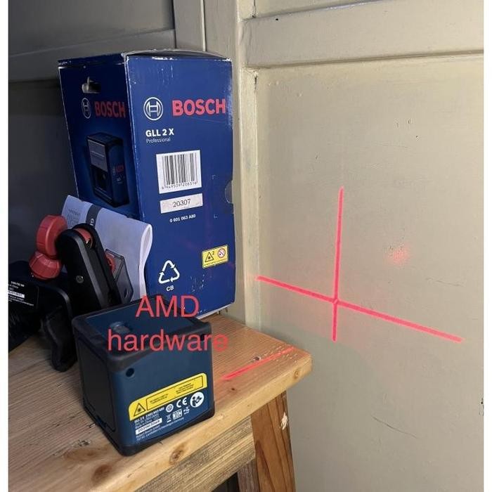 

Terbaru Bosch Gll-2X Original Waterpass Digital Laser Level Cross Line 2 Gll2X