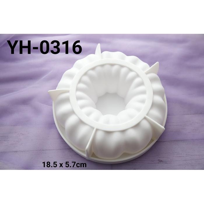 

Yh-0316 Cetakan Silikon Cream Cake Entremet Mirror Cake Kue Bolu Gratis Ongkir
