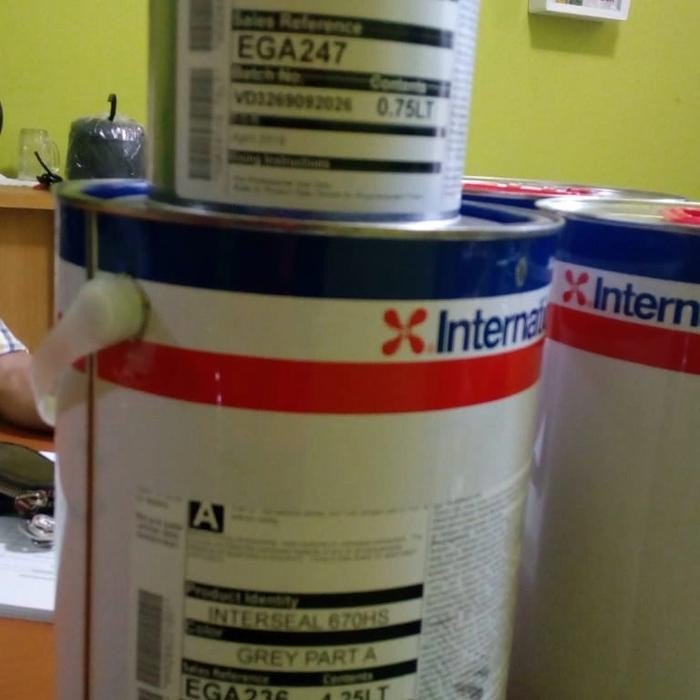 Cat internasional cat kapal / industri