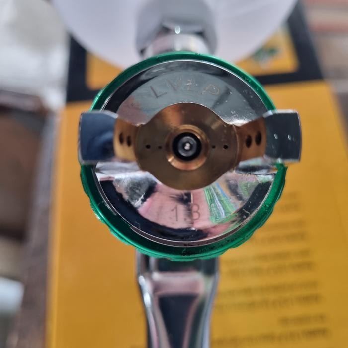 SPRAY GUN AUARITA L898G 1.3