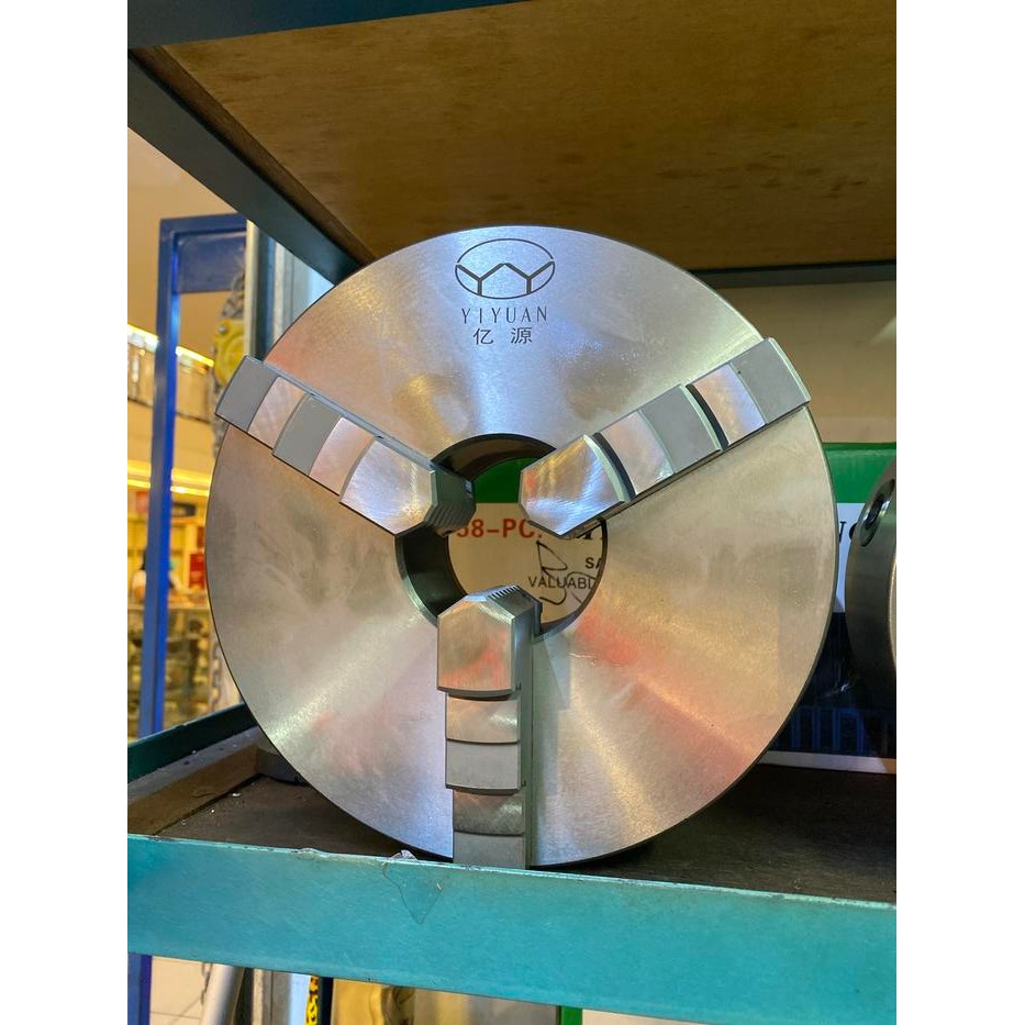 chuck bubut 10 inchi 3 jaws