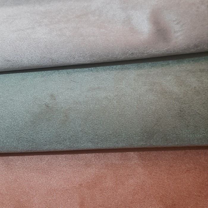 Kain Sofa / gorden Velvet Import Gems