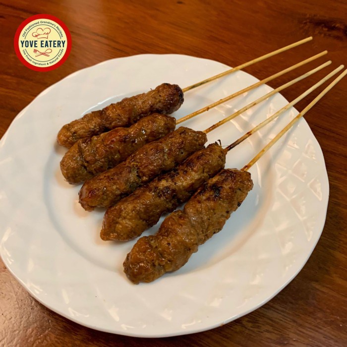 

SATE BABI MANIS ISI 5 (DAGING) PORK SATAY - ISI 5 KODE 911