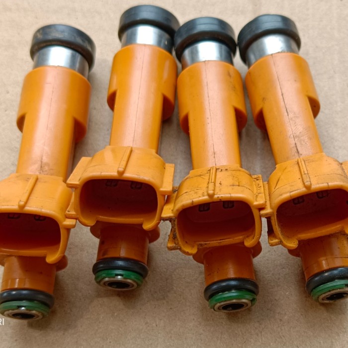 injektor nozel mobil xenia avanza sirion grand max 1,5 original japan