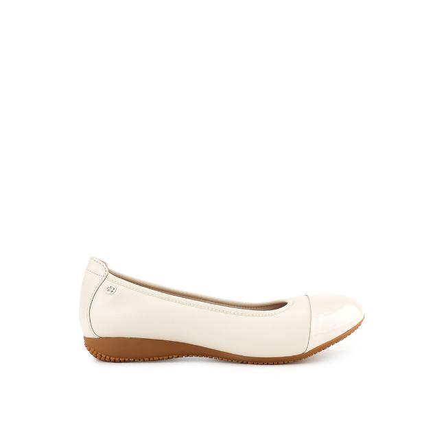 Hush Puppies Sepatu Flat Wanita Maiza Palmer Off White