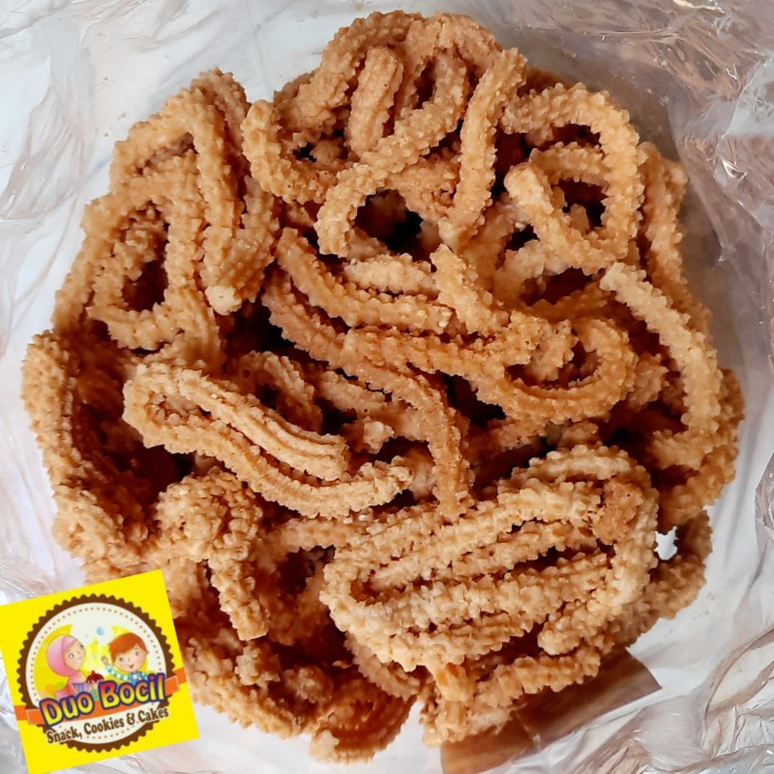 

KUE AKAR KELAPA MANIS KHAS BETAWIE 1 KG KODE 106