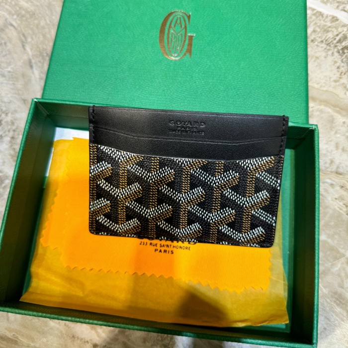 

Preloved Saint-Sulpice Card Wallet Balck Authentic Kode 610