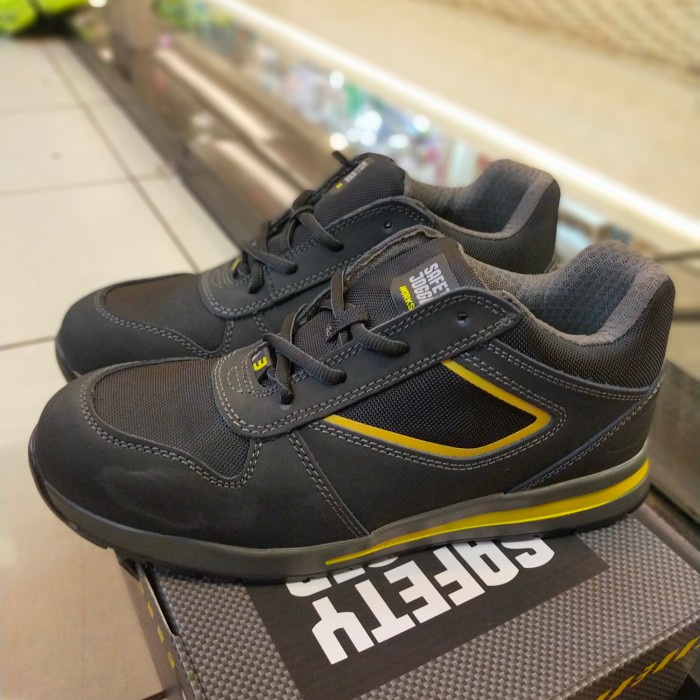 Safety Jogger Turbo S3 Black Src Metal Free