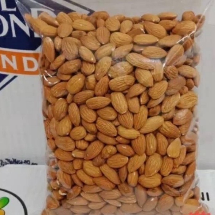 

kacang almond mentah blue diamond 1kg