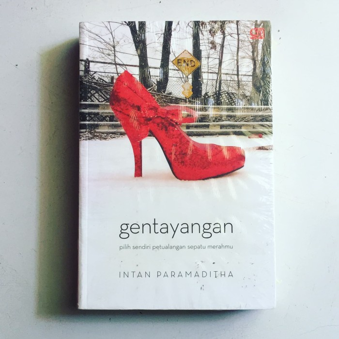 

HOT SALE! Gentayangan - Intan Paramaditha