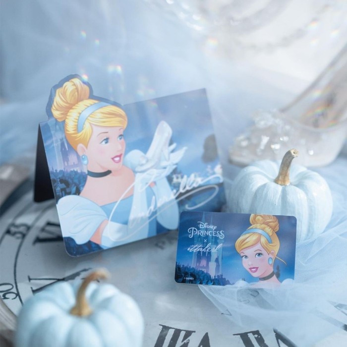

Ittaherl Disney Dust bag,Card(kartu)Snow White/Cinderella, Notebook