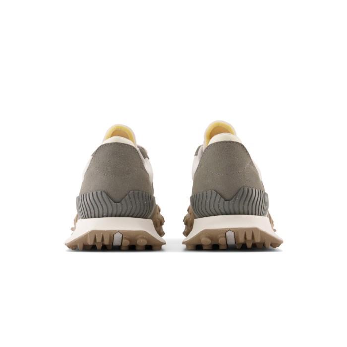 NEW BALANCE Lifestyle Xc72 Grey White Sepatu Sneakers Pria - UXC72QK - Size 45