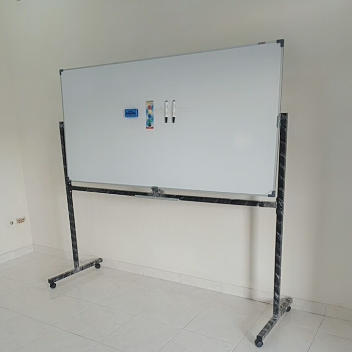

Whiteboard / Papan tulis DAIKI Magnetic Double face stand 90x150 Cm