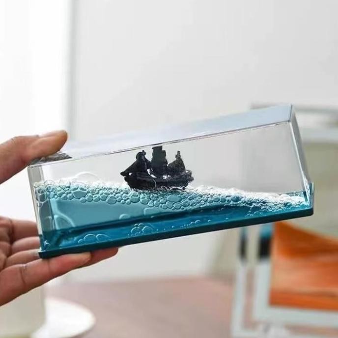 TERLARIS Kapal Hiasan Dekorasi Mobil Kapal One Piece Pajangan Kapal Pesiar Ornamen Mengambang