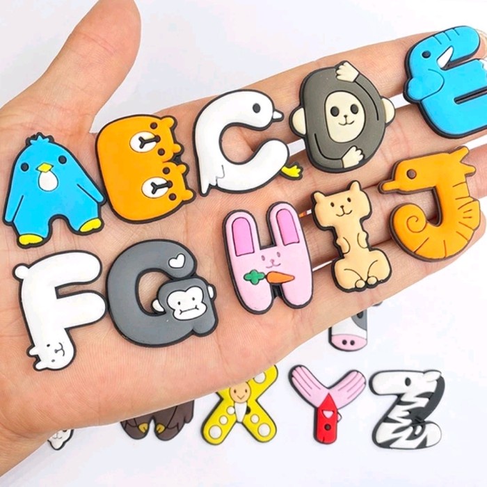 DAPATKAN JIBBITZ CROCS HURUF PIN SANDAL CROCS KARAKTER ZOO LUCU ORIGINAL READY GHY
