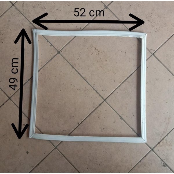 Karet Gasket Pintu Atas Kulkas Sharp Model Knock Down 49 x 52 cm