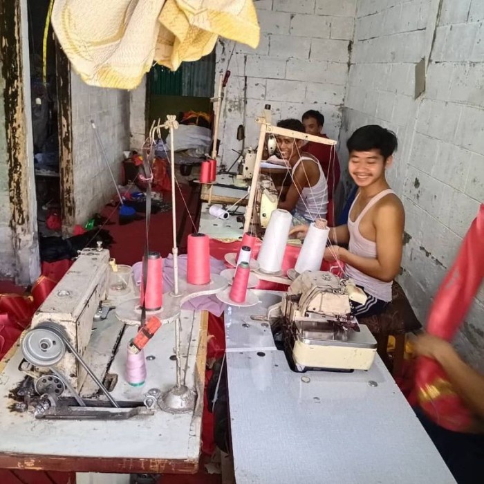 Baju Adat Anak Wanita Lampung /Pakaian Nasional Anak