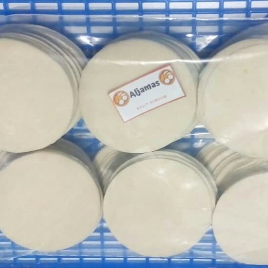 

Ready Stok" Kulit Dimsum/Gyoza/Dumpling/Pangsit Rebus Dan Goreng 50 Lembar