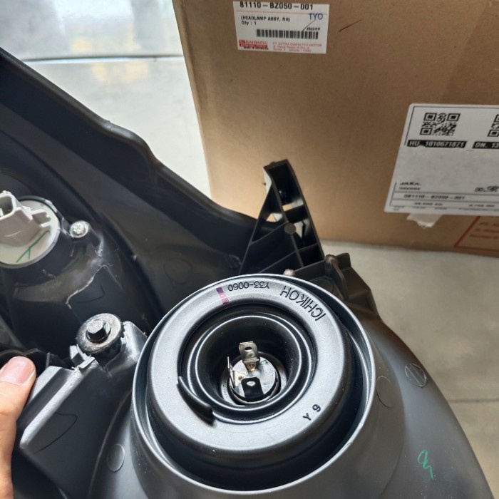 headlamp lampu depan avanza xenia 2006 2007 2008 2009 2010 2011 vvti ori