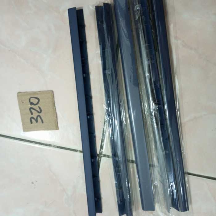 casing case bagian tengah lenovo ideapad 320