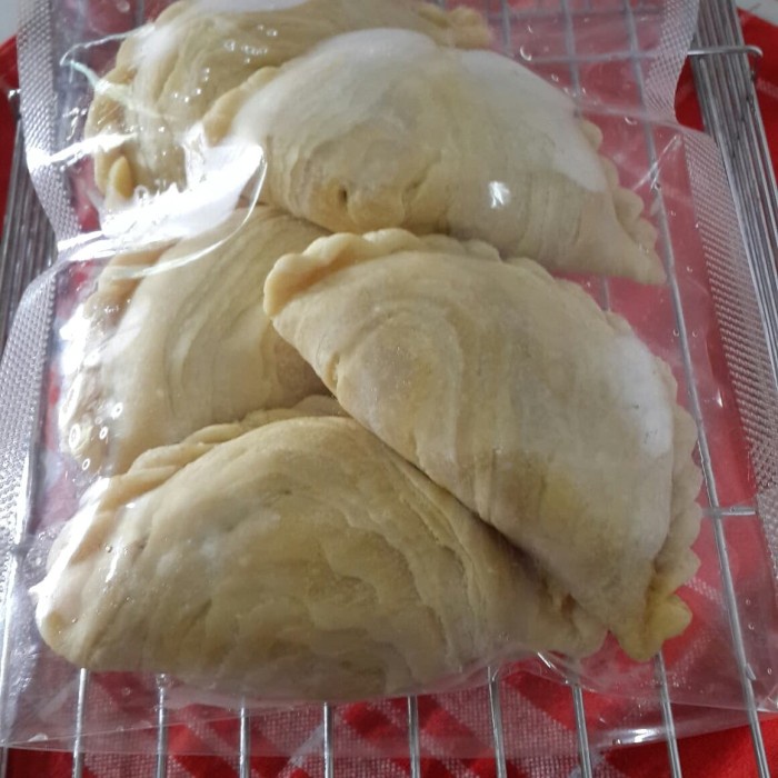 

Ready Stok" Karipap Frozen