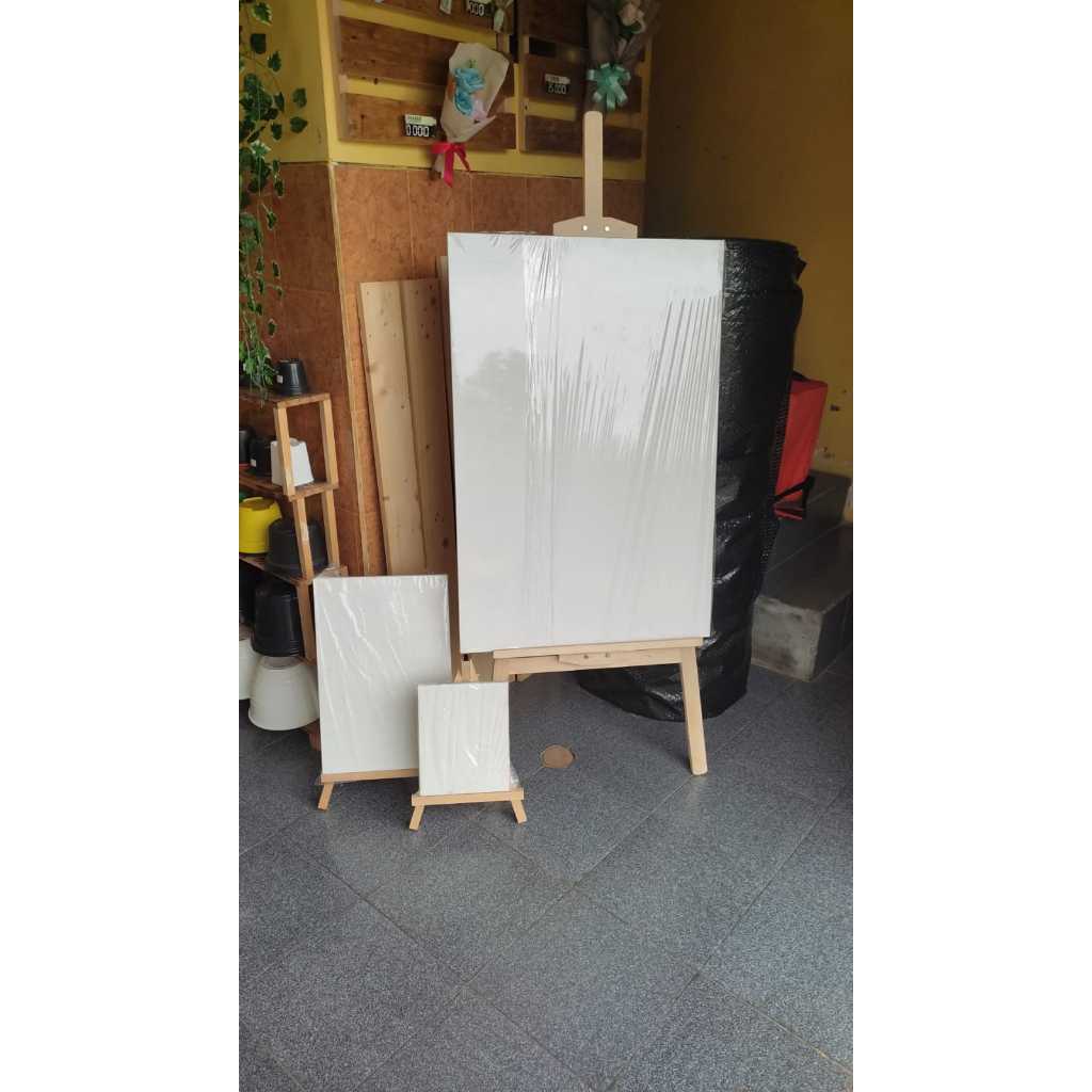 

Unik Kanvas Lukis / Canvas Board 20X20 Cm