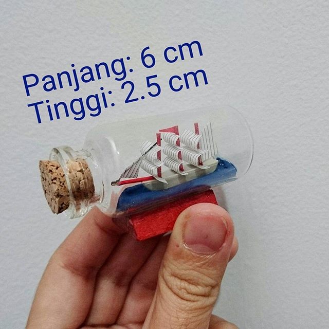 

Terlaris Botol Charm / Bottle Charm / Kapal dalam botol SALE