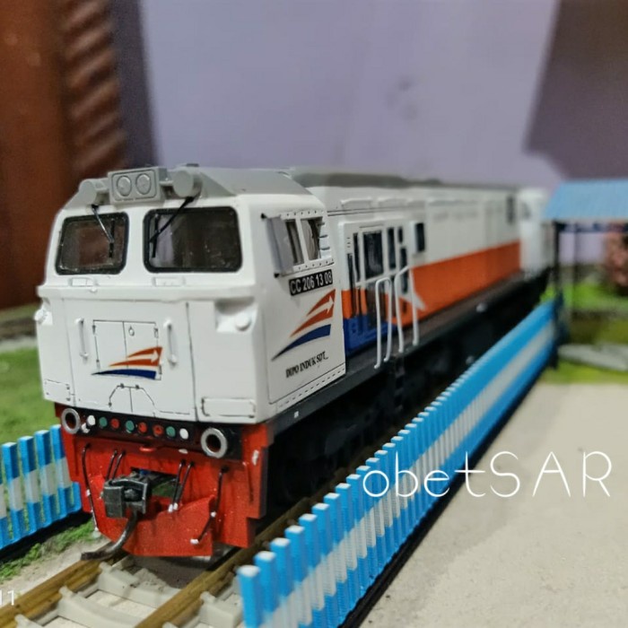 TERBARU Miniatur kereta api CC206 Detail higt full skala HO 1:87
