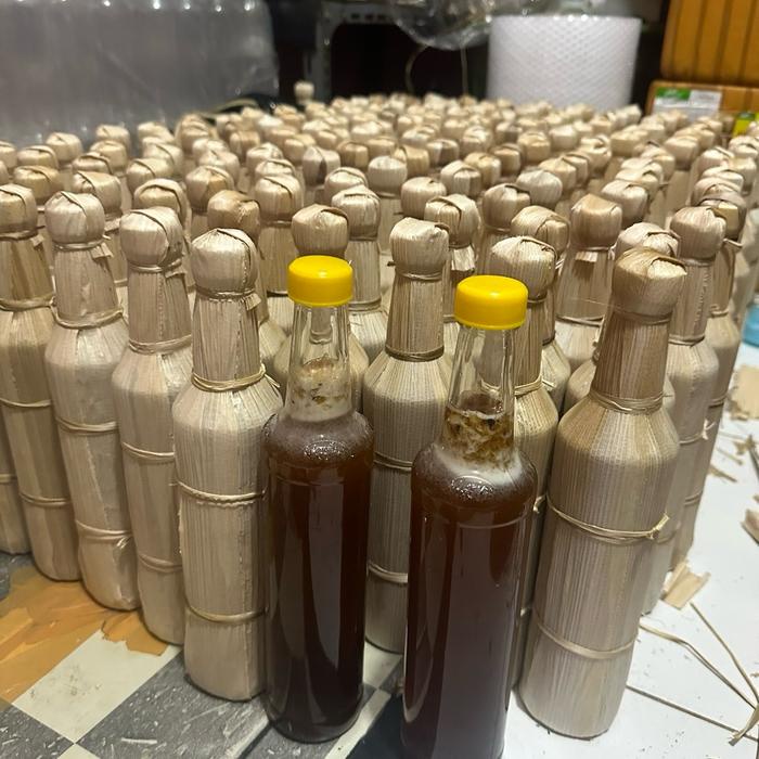 

Madu Asli Sumbawa Kemasan Botol 620Gram Manis Honey Terlaris