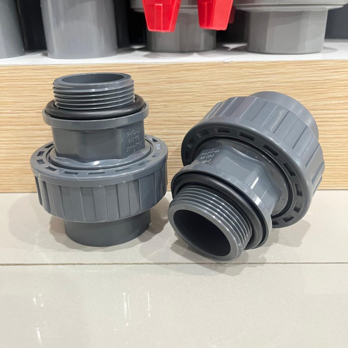 Watermur Drat Luar 1,5" (Inch) PVC Union Drat Socket