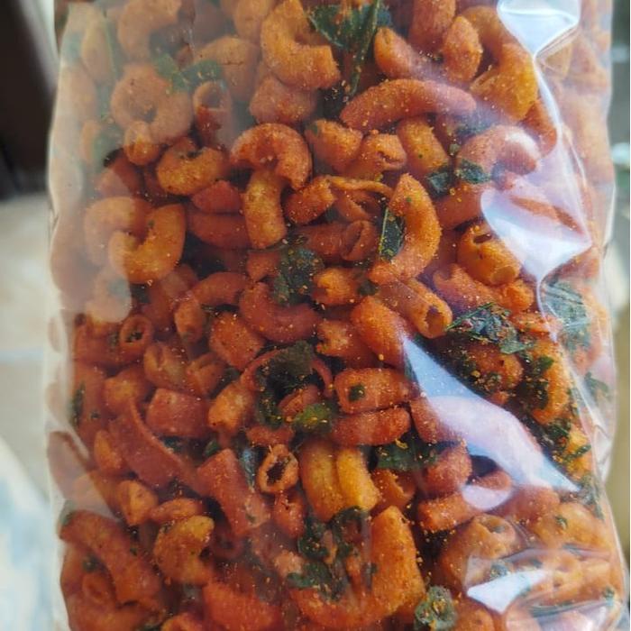 

1 Kg Dapat Dua Varian Produk Basreng Stik Original & Makaroni Pedas Daun Jeruk Ter
