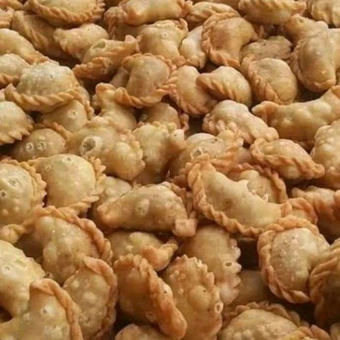 

PASTEL ABON/ MAKANAN KERING RENYAH PASTEL ABON