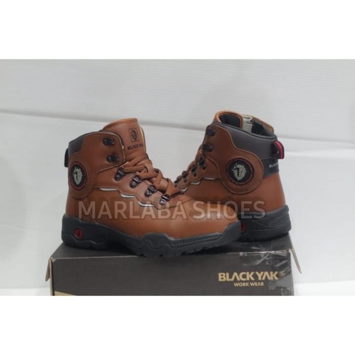sepatu safety black yak 60