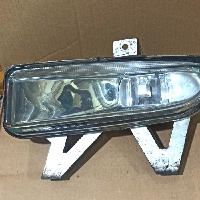 foglamp lampu kabut Peugeot 406 D9