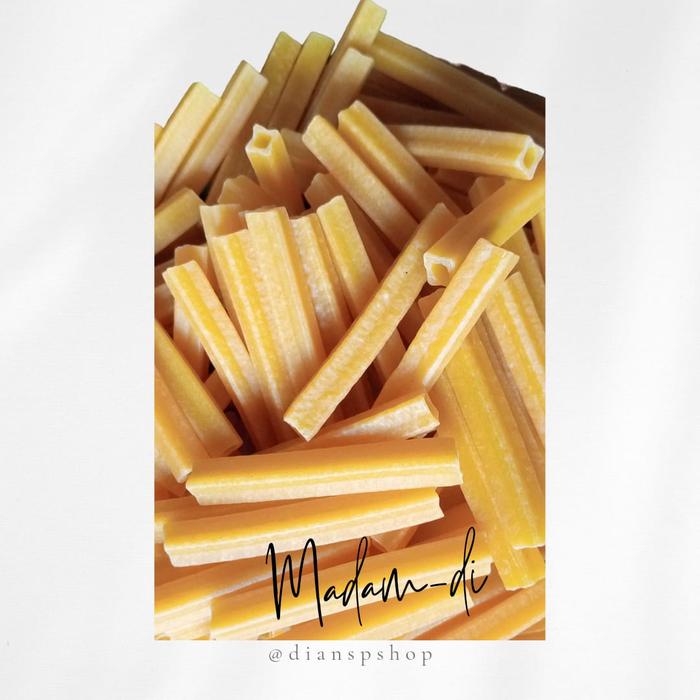 

Kerupuk Kentang Mentah 1Ball Isi 5kg Potato Chips