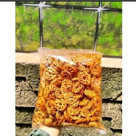 

Seblak kerupuk pedo mawar 1kg seblak mamang rafael kerupuk pedo Food Snacks Pedas