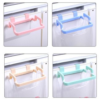 

GANTUNGAN KANTONG PLASTIK SAMPAH HANDUK SERBAGUNA GANTUNGAN KANTONG SAMPAH