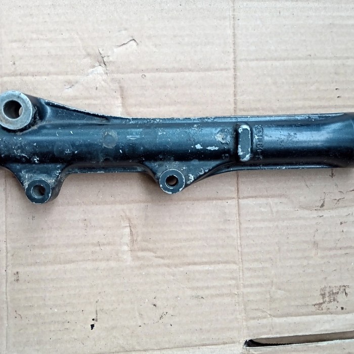 bottom shock depan kanan original Supra X 125 Batman