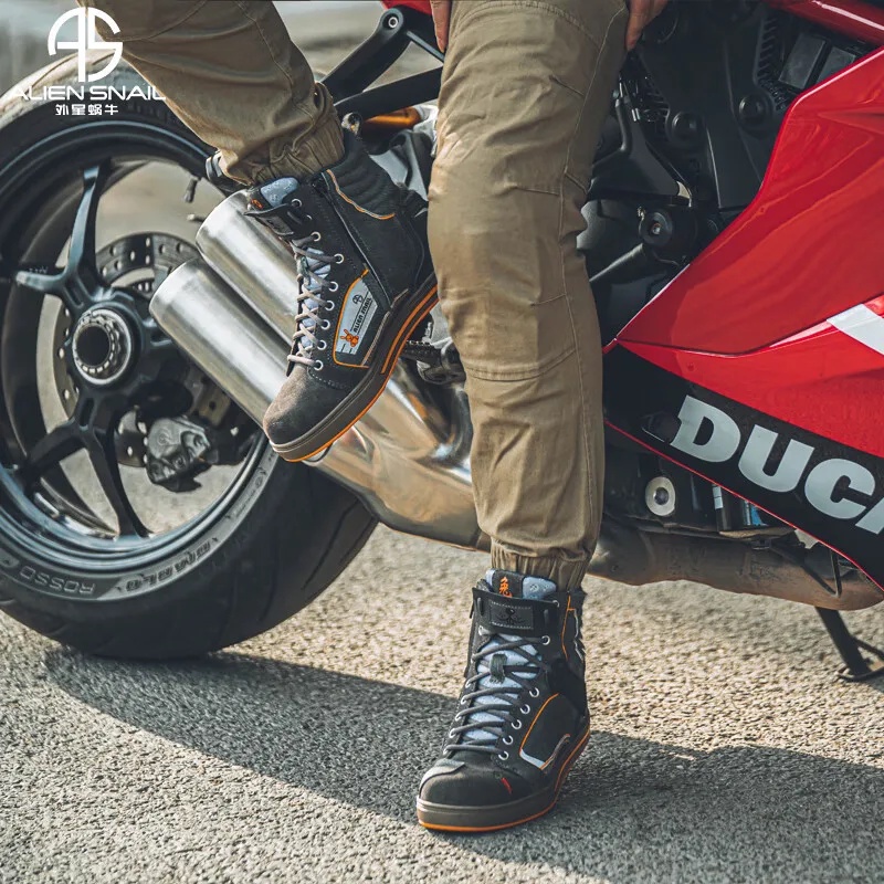 Alien Snail Waterproof Motorcycle Boots Casual Leather Retro Motorcycle Shoes Year Of The Rabbit
