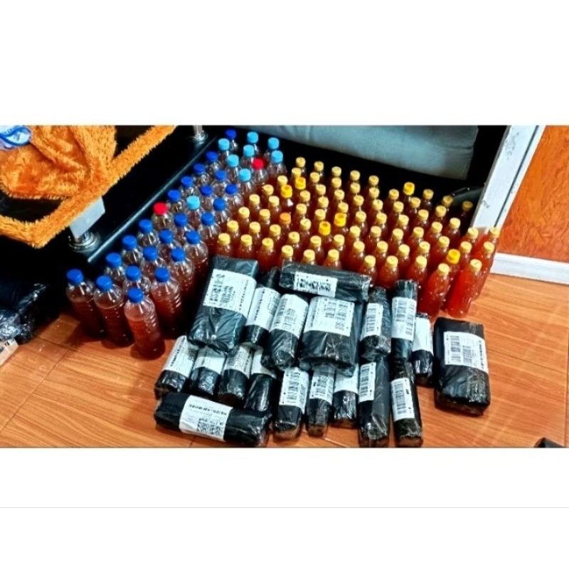 

Lem AIBON Lem Kuning Botolan 500ml 0.45kg TERMURAH.