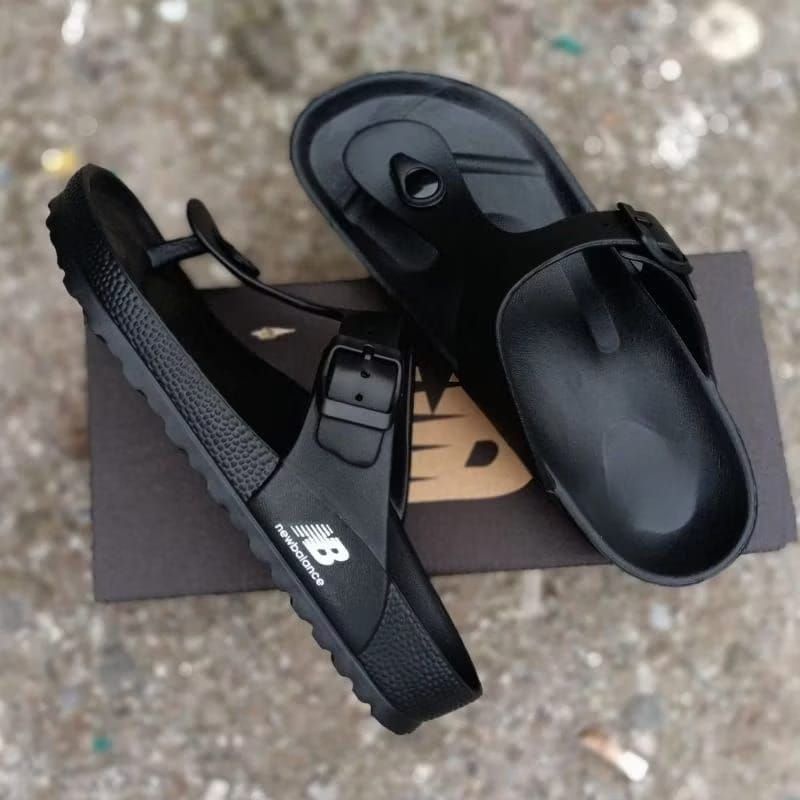 {{ Sandal Jepit Nb Karet Gesper Pria New Balance Black Slide Slip On Ready }}