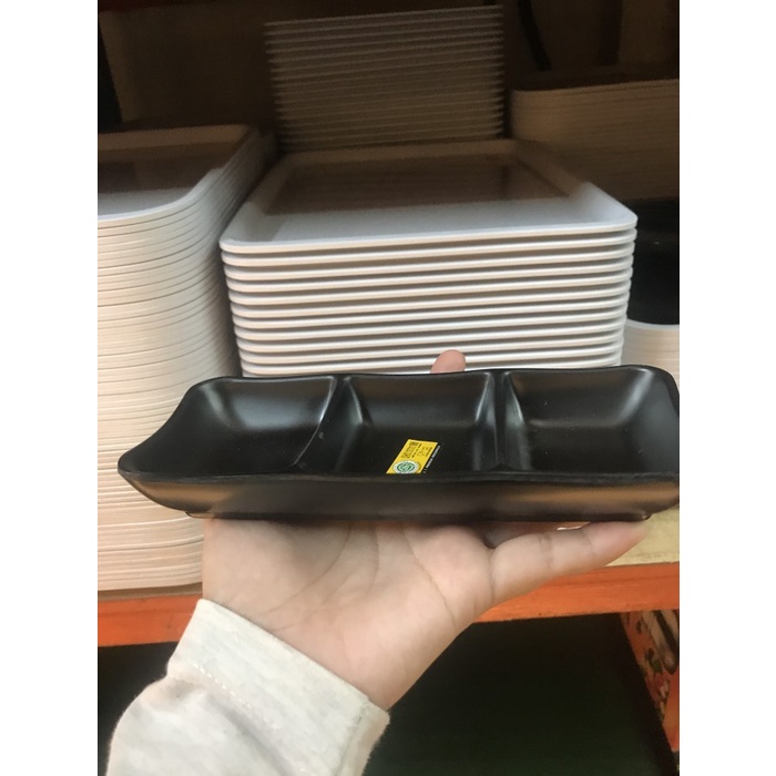 (Good) tempat sambal melamin/ Tempat sambal model batu 3 sekat Hitam P9A