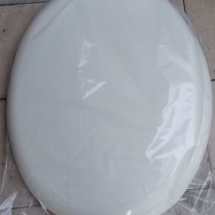 TUTUP CLOSET MODEL TOTO CW 420 J/MODEL TOTO TC505 CW 660 NJ/CLOSED