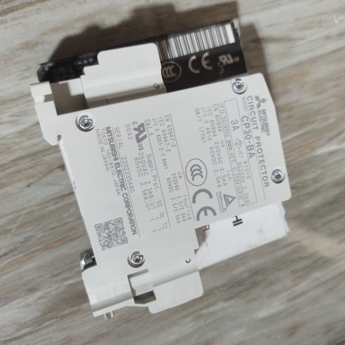 CIRCUIT PROTECTOR MITSUBISHI CP30-BA 1P 1M 3A TERMURAH