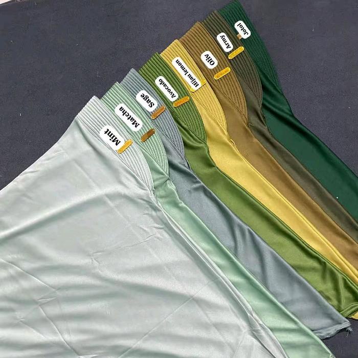 

TERMURAH PAKET HEMAT (Jilbab 5 PCS 50rb) Jilbab Bergo Hamidah Size M AiHijab Label Akrilik Gold