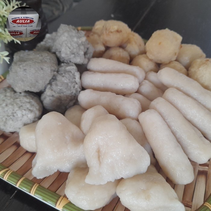 

JTTOP" PEMPEK IKAN TENGGIRI ASLI PALEMBANG ISI 50 PCS 1 KG