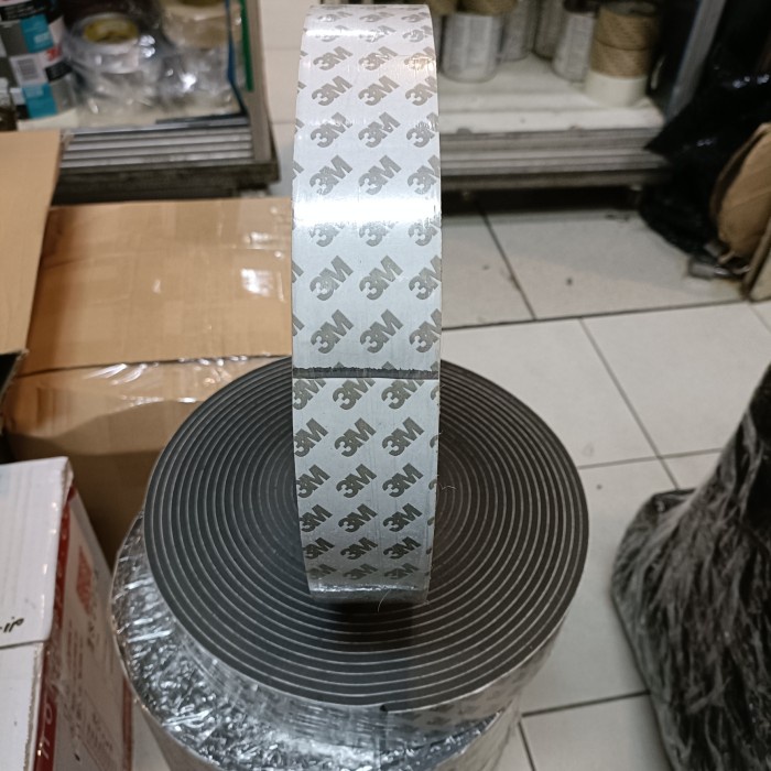 

3M SINGLE FOAM TAPE SIZE 48MM X 10 MTR X 5MM ORIGINAL PRODUK